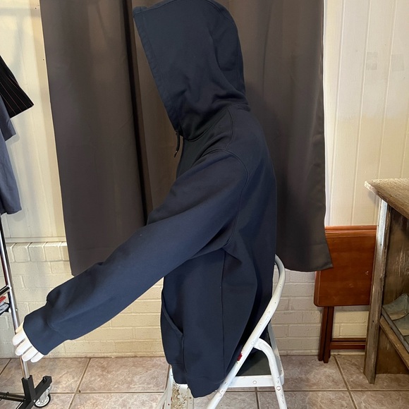 Carhartt Men's Navy Blue Hoodie - Picture 6 of 7